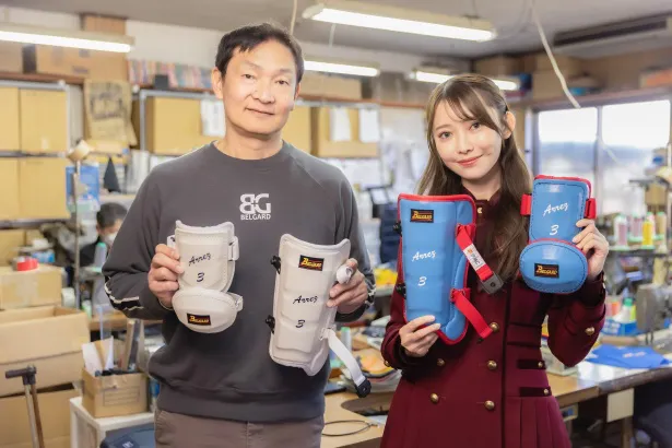  (写真左から)「ベルガードファクトリージャパン」代表取締役社長・永井和人さん、黒見明香