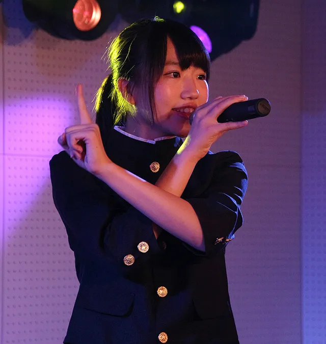虹のコンキスタドールの“アーオ”こと大和明桜が、メジャー1stトリプルA面シングルのリリースイベントで“ソロ公演”に挑戦！