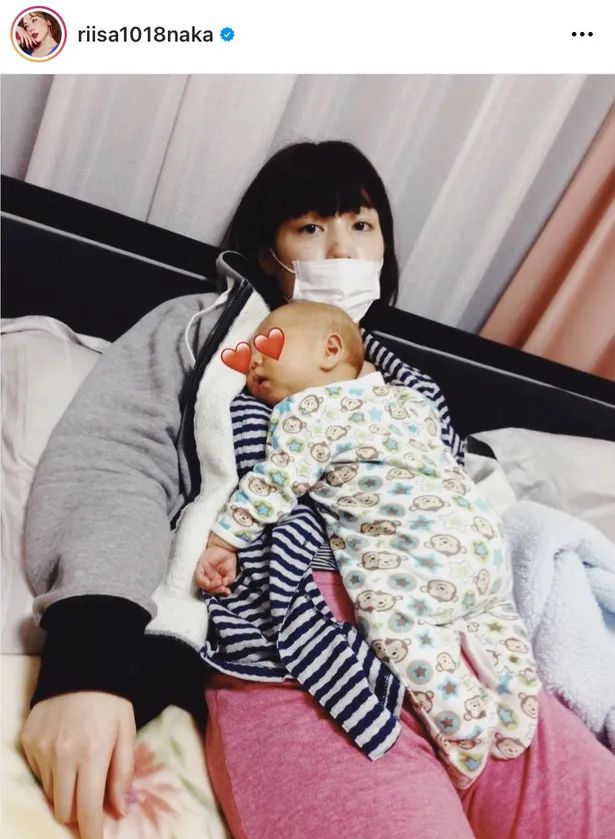 仲里依紗、レアすぎる…産後2ヶ月の「寝れなくてくたびれてる時」の長男との2ショット