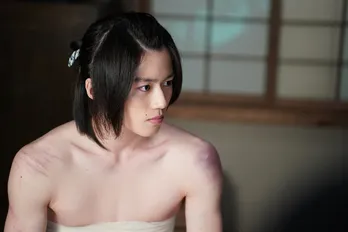 奥智哉“丘十郎”、入隊を志して前田拳太郎“大作”と剣を交える姿が感動を呼ぶ「涙が出る」の声<君とゆきて咲く>