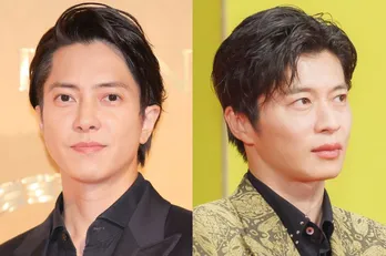 “上腕筋がすごい…”山下智久＆田中圭のハグ写真に「仲良すぎ！」「山Pムキムキだ」と反響＜ブルーモーメント＞