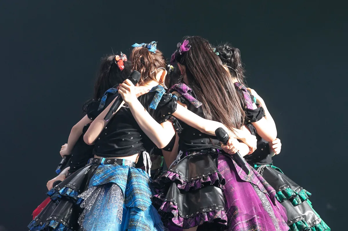 さいたまスーパーアリーナのライブをサプライズ発表され、感極まる超ときめき♡宣伝部