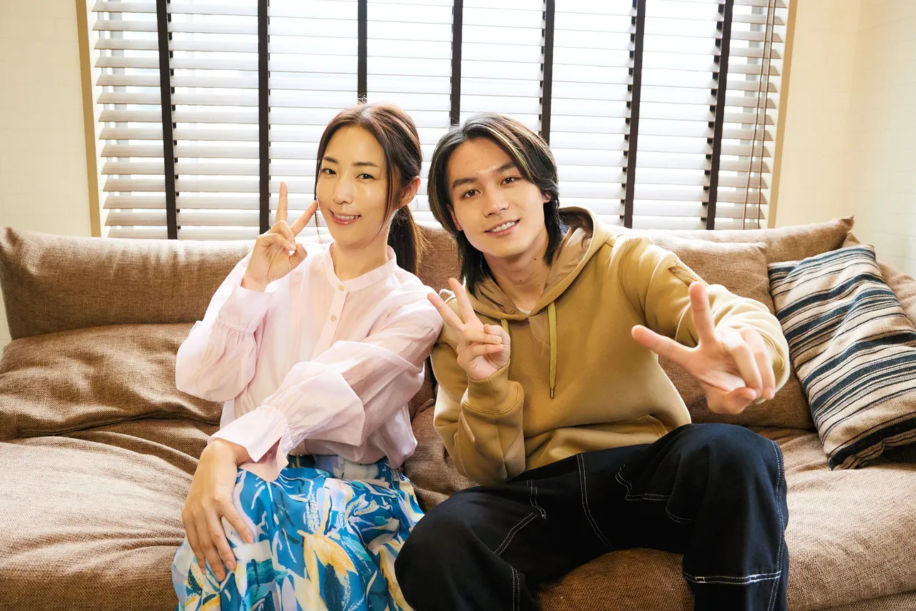 耕二(松田元太)＆喜美子(MEGUMI)、仲睦まじい2ショット