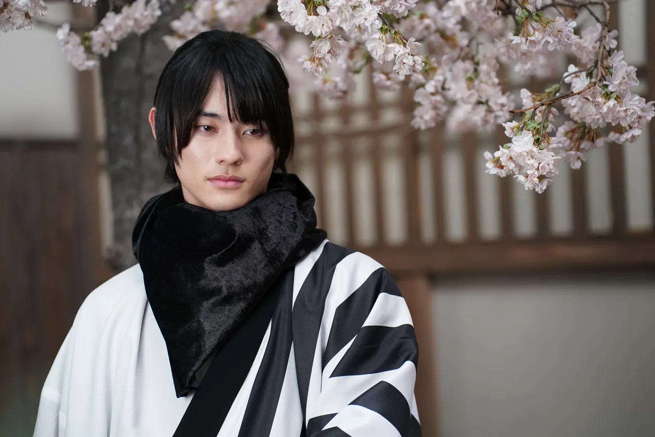 前田拳太郎“大作”、助太刀に向かった奥智哉“丘十郎”のもとに駆けつけ