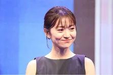 大島優子、ワンちゃんと顔を寄せ合う仲良しショットに「癒されます」「可愛すぎる」の声<アンチヒーロー>