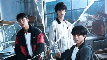 Wanna One出身パク・ジフンと「二十五、二十一」チェ・ヒョヌクの友情が尊い学園アクション<弱いヒーロー Class1>