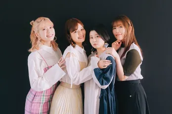 ついに野外フェス進出 アニメ「ぼっち・ざ・ろっく!」の人気を声優陣が語る! 青山吉能×鈴代紗弓×水野朔×長谷川育美インタビュー<劇場総集編ぼっち・ざ・ろっく!Re:/Re:Re>