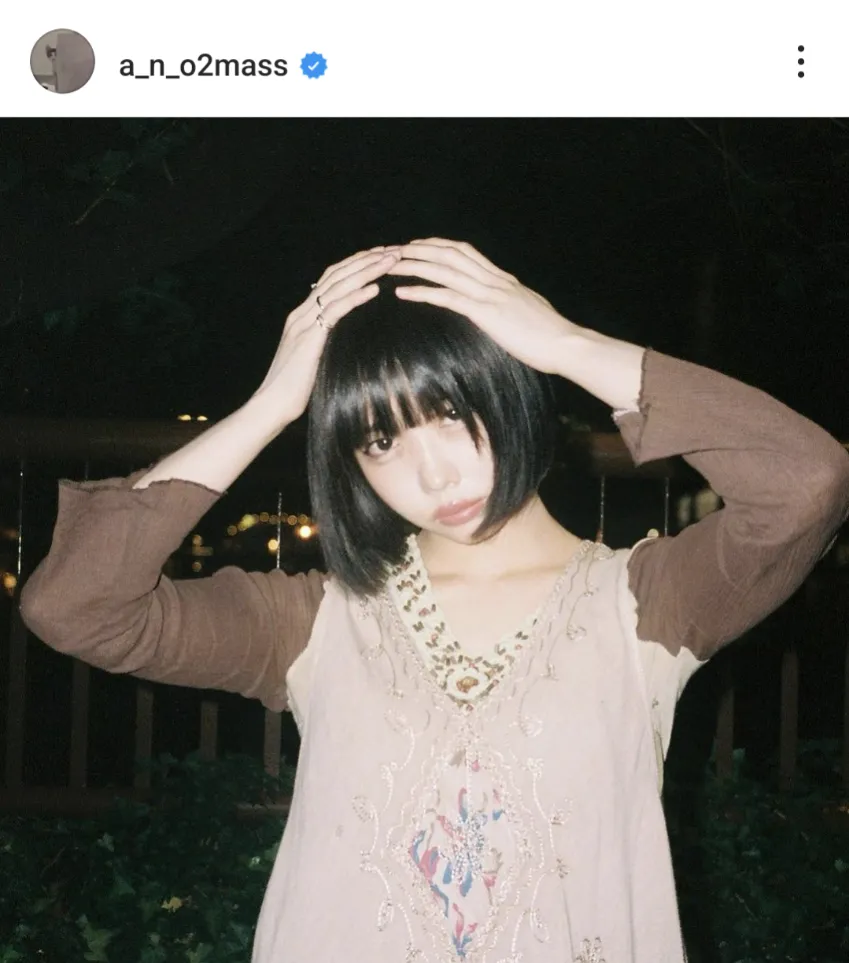 あの公式Instagram(a_n_o2mass)より