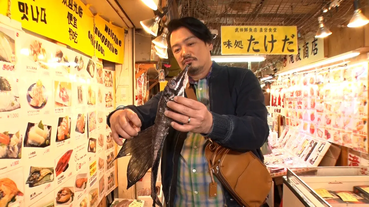 【写真】小田井涼平「鳥みたい、もはや！」小樽で出会った魚に大興奮