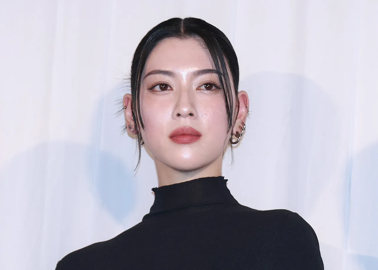 三吉彩花