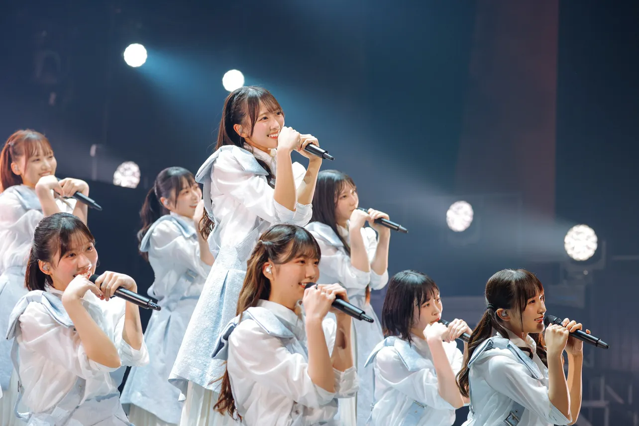 日向坂46から生まれた「ひなた坂46」が初ライブ開催