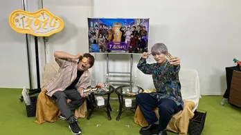 岡本信彦&仲村宗悟、全50種の駄菓子を使用した以心伝心ゲームに困惑 岡本から次々とヒントを出すも仲村パニック「ないよ! 信さん」<声優と夜あそび>