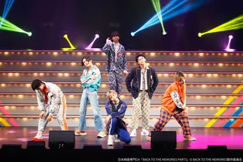 八木勇征のほっぺに瀬口黎弥がキス? FANTASTIC 6の多彩な顔が見られるステージ「BACK TO THE MEMORIES」の魅力とは