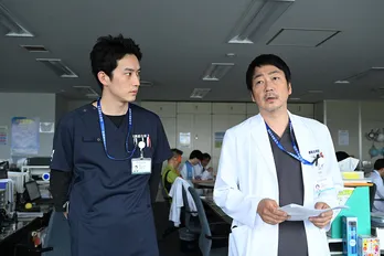 杉野遥亮“歩”、設備が不十分な山小屋診療所で滑落事故患者の救命にあたる<マウンテンドクター>