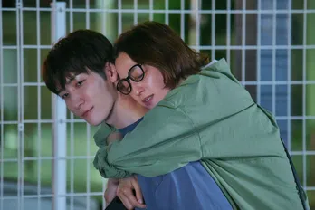 渡辺翔太“青島”と中村アン“雪乃”の床ドン&寸止めシーンに「キュン死です」<青島くんはいじわる>