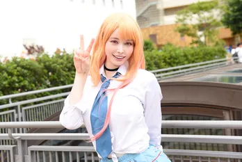 「着せ恋」&ナース衣装の「チェンソーマン」コスプレイヤー「特徴的な目元と体のラインの再現を意識」<acosta!>