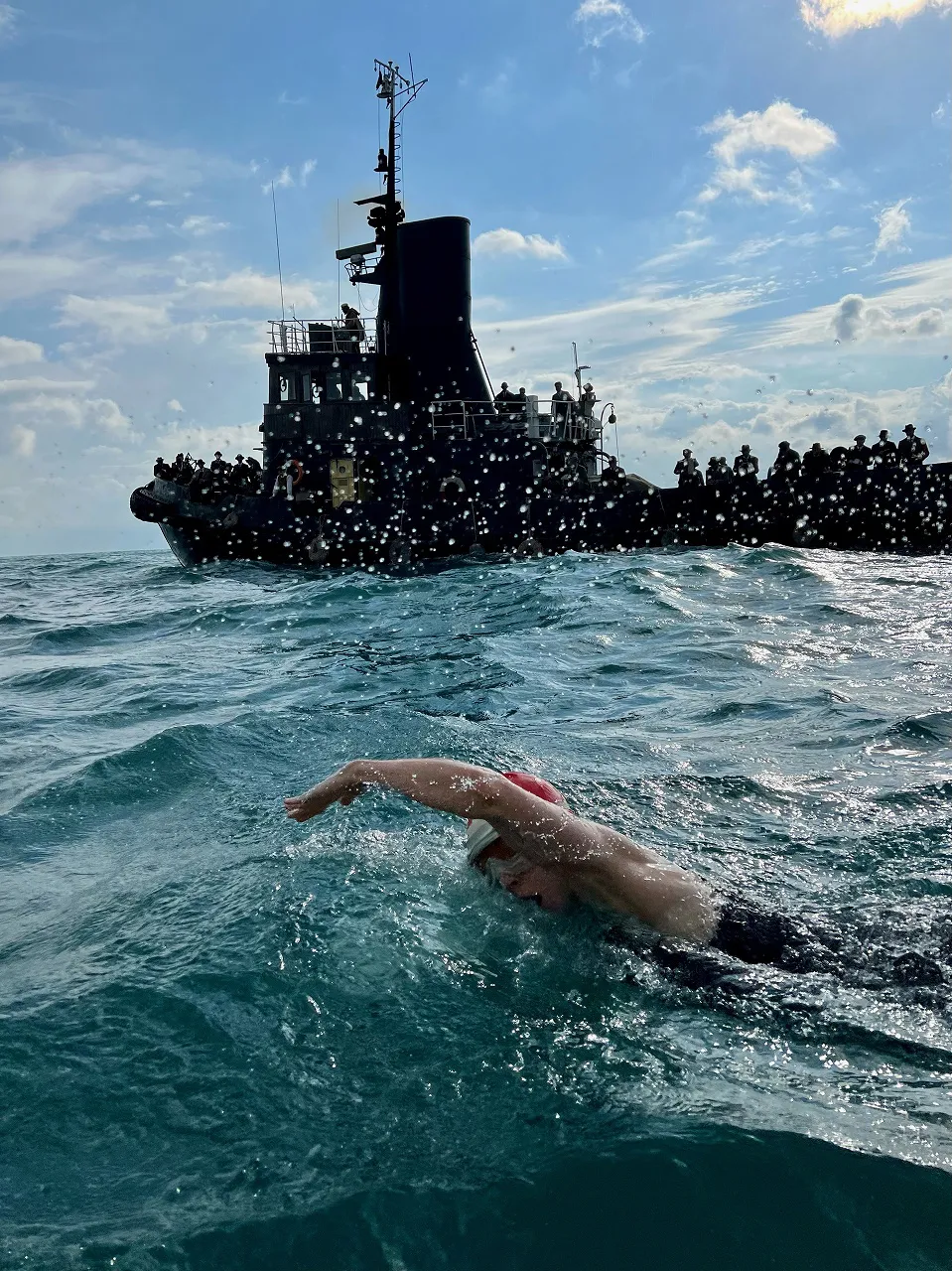 【写真】誰もが無理だと思った…女性史上初めて英仏海峡を泳いで渡る水泳選手を熱演