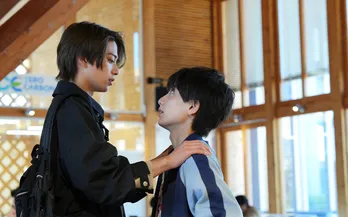 小西詠斗“大進”は岩瀬洋志“宝”の「推し活」を始めるが、宝は大進に不満を募らせる<タカラのびいどろ>