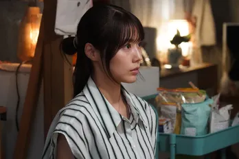 有村架純“弥生”、コーヒーのお代わりとシャワーで表現された孤独な過去＜海のはじまり＞