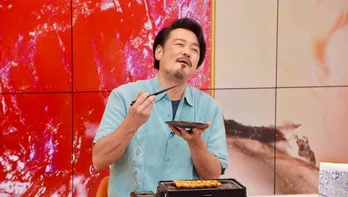 小田井涼平、アイドルスマイルで「ア―ン!」の神サービス 生放送でも瞬発力抜群の対応で100点満点の食レポを披露