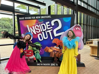 「インサイド・ヘッド２」で一言声優を務めた平成フラミンゴの“絶対に盛れてはいけない”ピクサースタジオツアー動画公開