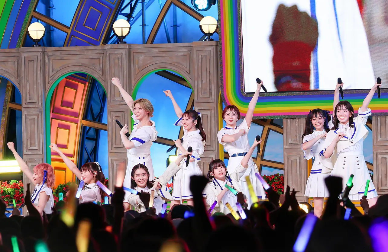 私立恵比寿中学が「TIF2024」2日目“HOT STAGE”のトリを飾った