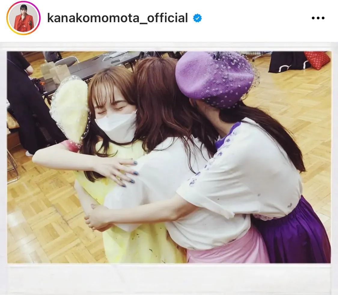 ※百田夏菜子オフィシャルInstagram(kanakomomota_official)より