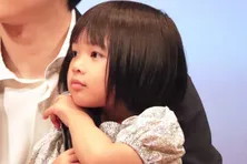 倉田瑛茉、クッションを積む姿に「サイズ感がかわいい」「えましか勝たん」の声＜西園寺さんは家事をしない＞