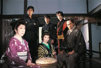 藤田まことさん主演「必殺仕事人V」全26話を全国無料放送、京本政樹“組紐屋の竜”＆村上弘明“花屋の政”の名コンビが登場