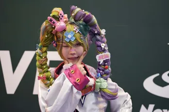 コスプレイヤー・しらゆき、Vライバー・イオダエムのコスプレを本人の目の前で披露 イオダ「自分で自分に惚れる体験初めてしました!」