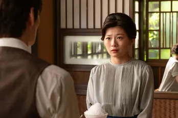 <明日の虎に翼>伊藤沙莉“寅子”、岡田将生”航一”からプロポーズされたものの結婚の意味を見出せないと口にする