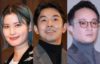 “ドヤ顔”の仲野太賀&橋本愛&濱田岳の3ショットに「いろいろとツボ」「大好きな3人」の声<新宿野戦病院>