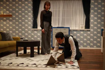 比嘉愛未“杏子”が鈴木浩介“亘”に放ったパワーワードに視聴者「今日のハイライト」<スカイキャッスル>