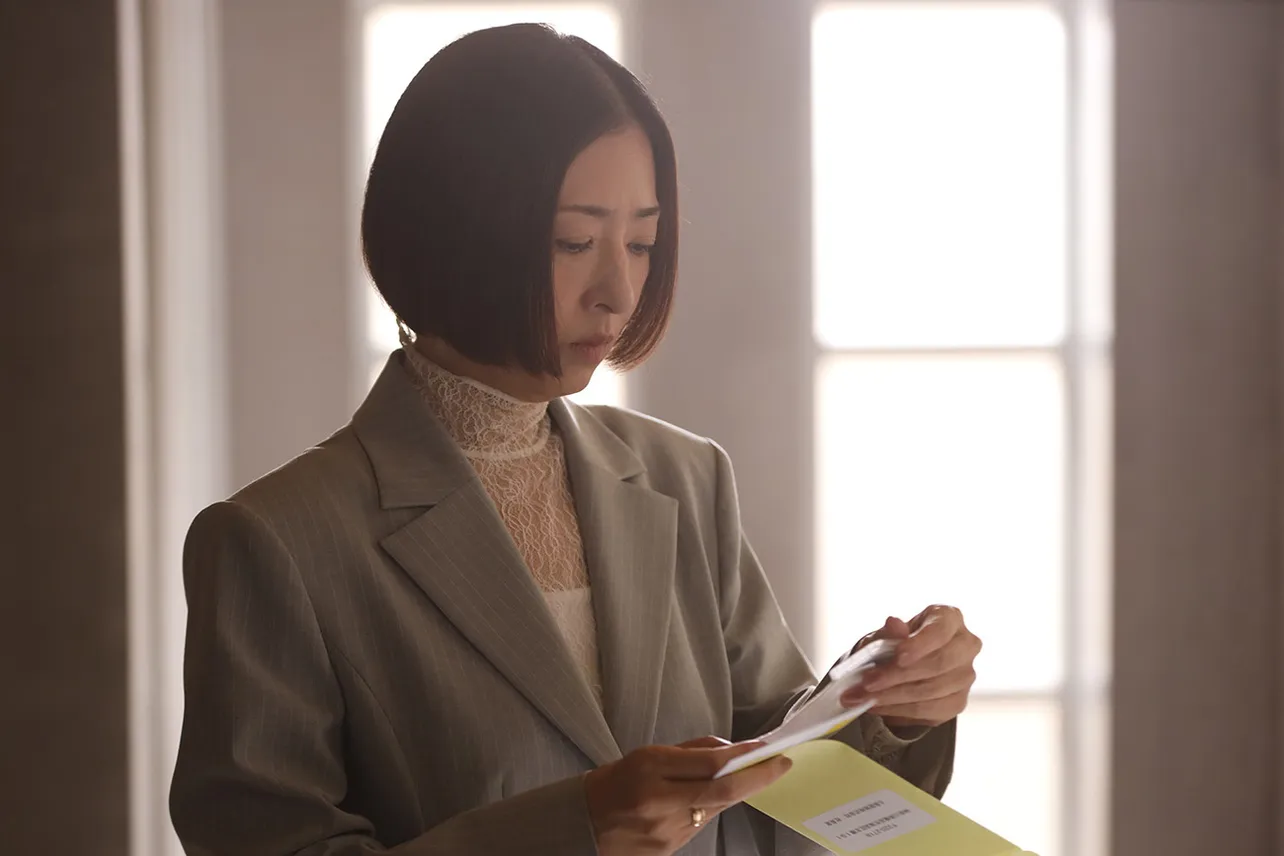 【写真】社長になり松雪泰子“夏”の態度が急変する