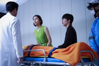 松下奈緒“紗英”にマウントをとった田牧そら“未久”の悲劇に絶句<スカイキャッスル>