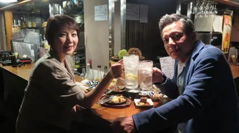 飯島直子「1軒目から飲み過ぎました」 ゲスト・勝村政信 と10数年ぶりの再会に大喜びでお酒が進む<飯島直子の今夜一杯いっちゃう?>
