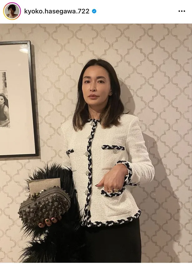 長谷川京子、CHANELのツイードジャケットでレディライクな着こなし