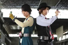 菅田将暉のデビュー作「仮面ライダーW」を全国無料放送、“二人で一人”の仮面ライダーが奇怪な事件の数々に立ち向かう