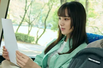 「私はふと、人生の日記を読み返したくなった」清原果耶“優希”が大切な思い出を振り返る“ヒーリングドラマ”が開幕<マイダイアリー>