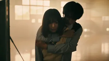 杢代和人“伊織”が莉子“蒼”に本当の思いを告白「バックハグ!」「最低だよ」と視聴者騒然<3年C組は不倫してます。>