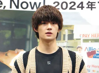 爽やかな笑顔がまぶしい佐野勇斗&望月歩の2ショットに「日曜日が待ち遠しい…」「メンズペアかわいい」の声<マイダイアリー>