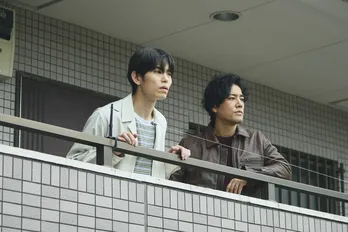 桐谷健太“栗山”、救ったはずの小西桜子“唯花”に責められる姿がやるせない<Qrosの女>