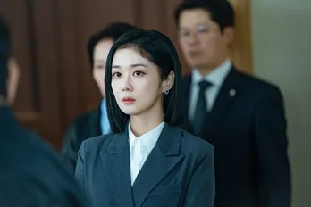 元祖“国民の妹”で“童顔クイーン”…生まれながらのヒロイン、チャン・ナラとは?離婚弁護士役でも光る圧倒的透明感