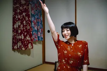 池田エライザ、劇中で披露した“美声”が話題に　第2話の見どころは台風のシーン「迫力は保証できる」＜海に眠るダイヤモンド＞