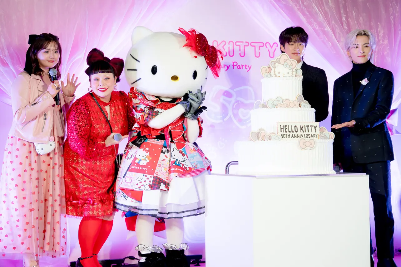 「HELLO KITTY 50th Anniversary Party」の様子