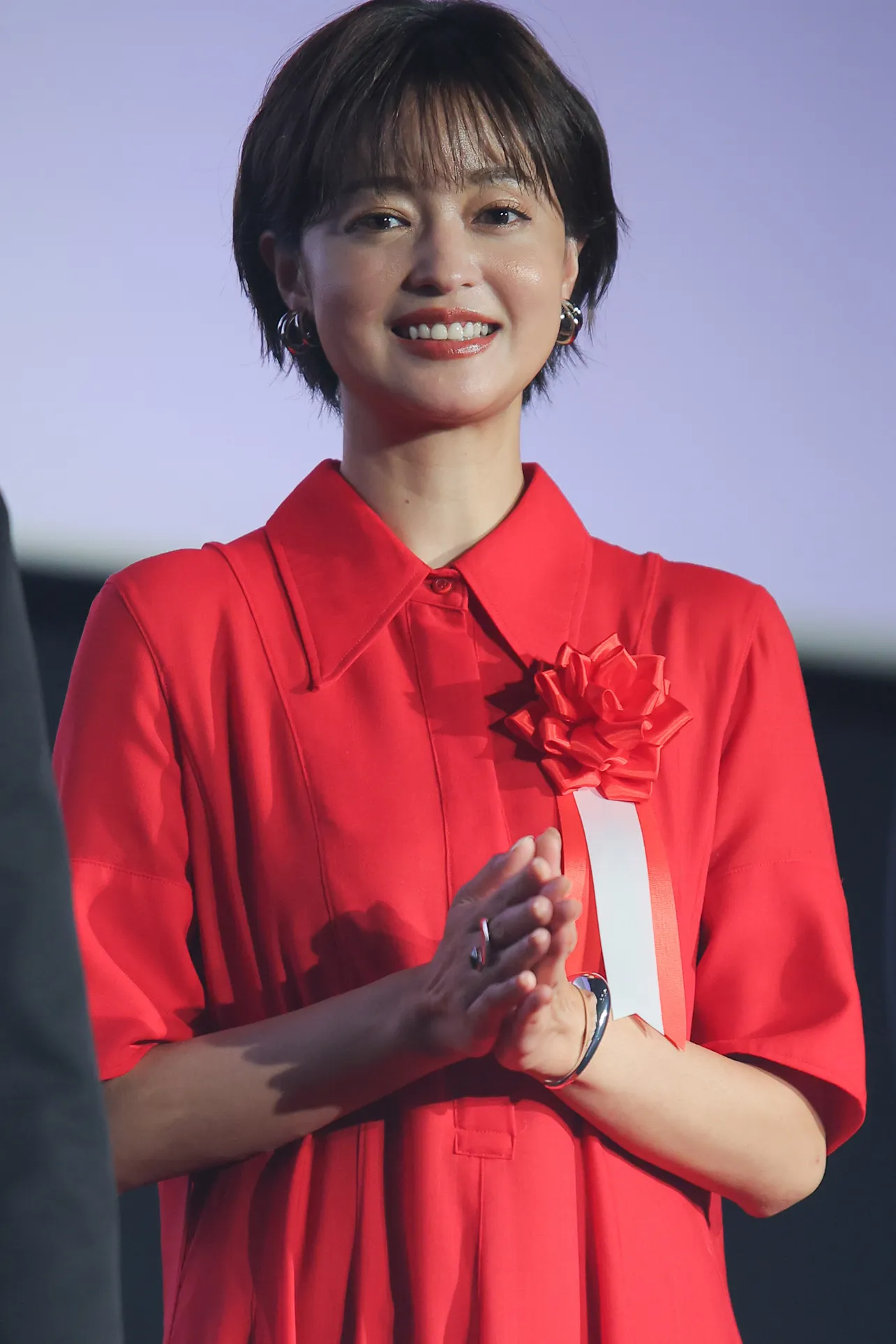 小林涼子