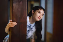 土屋太鳳、『海に眠るダイヤモンド』の魅力は「感情が切れる瞬間がない点」 “恋”と“台風”がテーマの第2話注目ポイントも語る