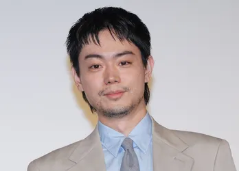 菅田将暉、主演作のロケで“ご当地グルメ”を食べ過ぎ「本当においしくて撮影中に7kg太ったんです」