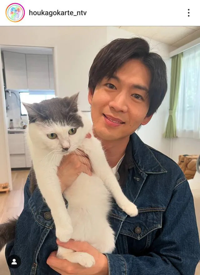 【写真】松下洸平、かわいい猫ちゃんとの仲良し2ショット