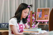 ＜明日のおむすび＞橋本環奈“結”、佐野勇斗“翔也”に“メル友”になることを提案する